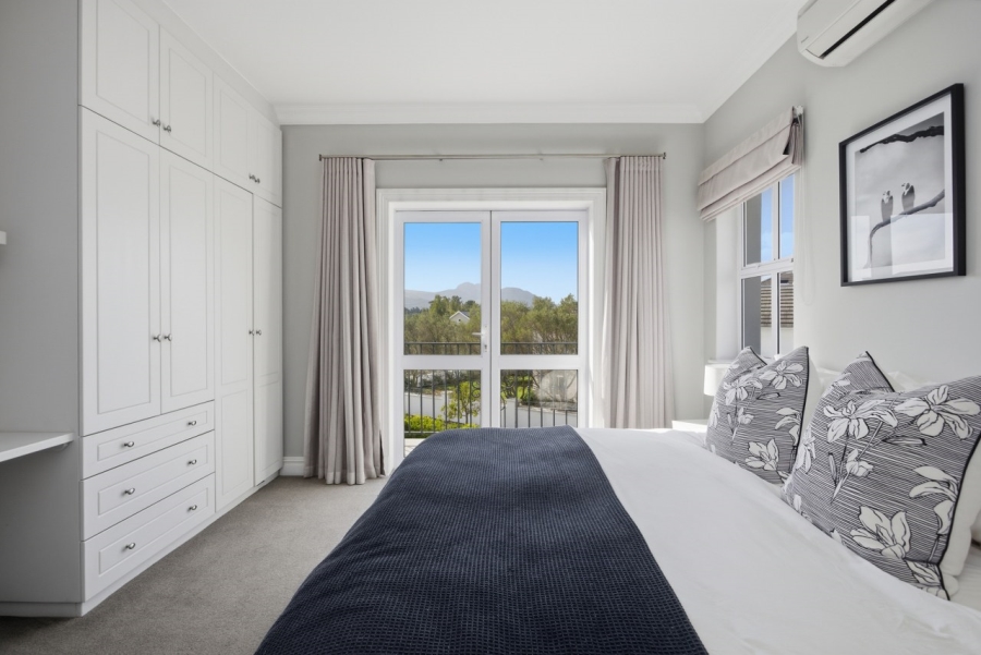 4 Bedroom Property for Sale in Val De Vie Estate Western Cape